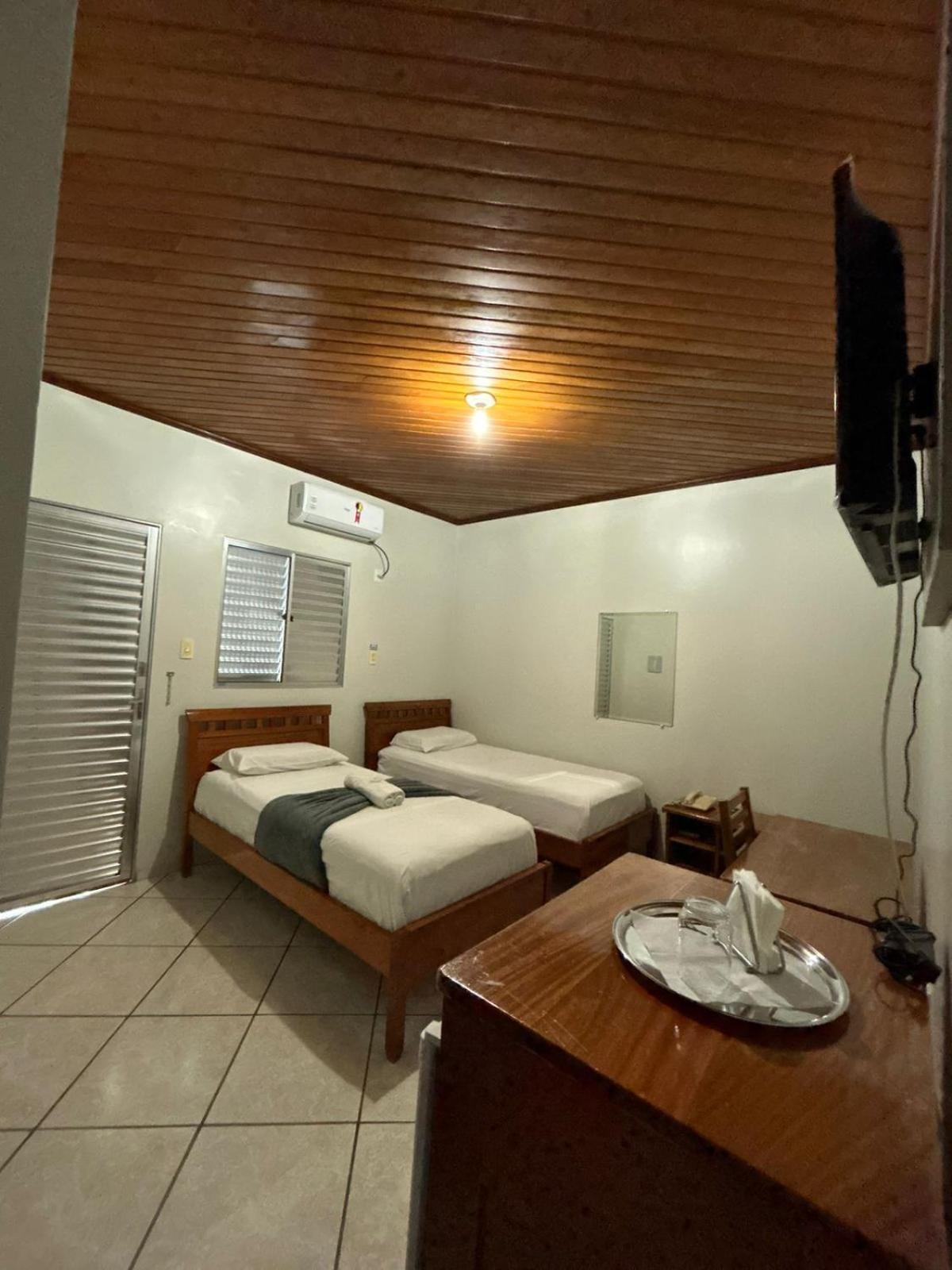 Swamy Hotel Cruzeiro do Sul  Habitación foto